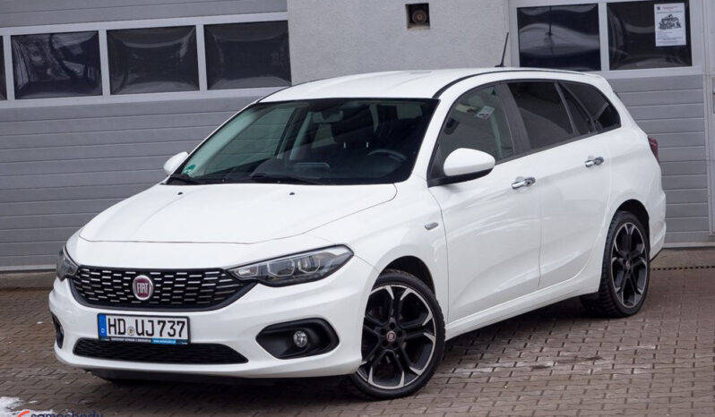 FIAT Tipo  | FWD (przód) | Manualna | 120 KM | Biały full