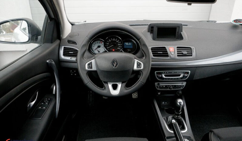 RENAULT Megane  | FWD (przód) | Manualna | 180 KM | Biały full
