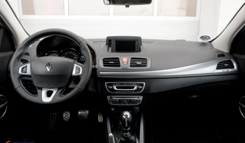 RENAULT Megane  | FWD (przód) | Manualna | 180 KM | Biały full