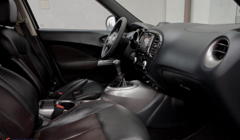 NISSAN Juke  | FWD (przód) | Manualna | 117 KM | Srebrny full