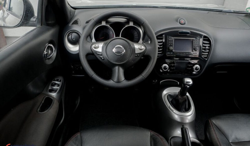 NISSAN Juke  | FWD (przód) | Manualna | 117 KM | Srebrny full