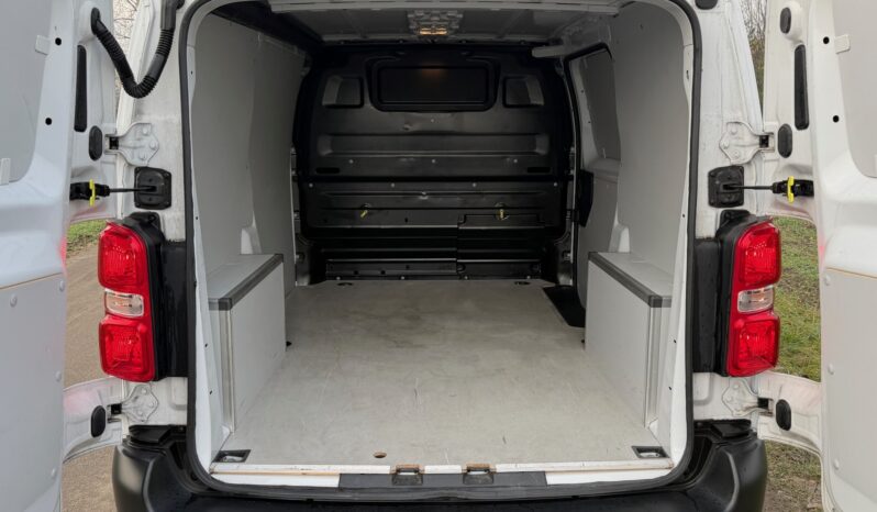 FIAT Scudo  | FWD (przód) | Manualna | 140 KM | Biały full