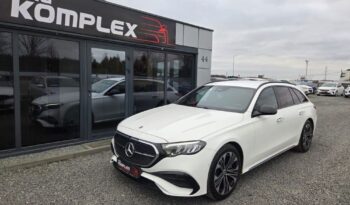 Mercedes-Benz Klasa E | 4X4 (Doł. Automatycznie) | Automatyczna | 197 Km | Biały