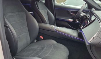 MERCEDES-BENZ Klasa E | 4×4 (doł. automatycznie) | Automatyczna | 197 KM | Biały full