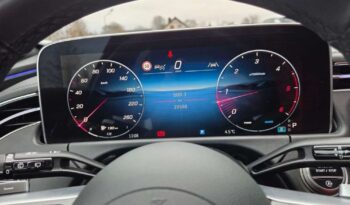 MERCEDES-BENZ Klasa E | 4×4 (doł. automatycznie) | Automatyczna | 197 KM | Biały full