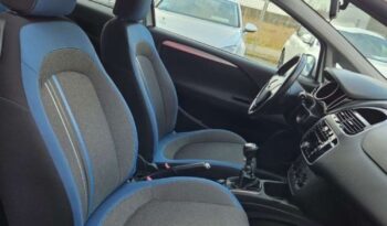 FIAT Punto  | FWD (przód) | Manualna | 69 KM | Biały full