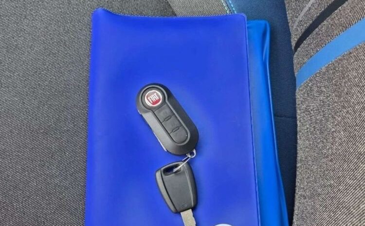 FIAT Punto  | FWD (przód) | Manualna | 69 KM | Biały full