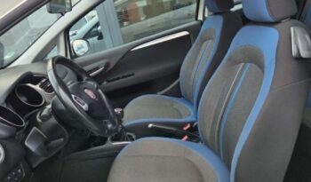 FIAT Punto  | FWD (przód) | Manualna | 69 KM | Biały full