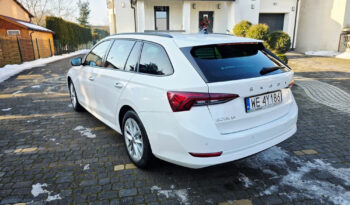 SKODA Octavia  | FWD (przód) | Manualna | 150 KM | Biały full