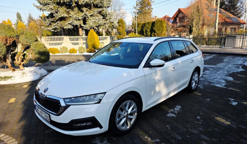 SKODA Octavia  | FWD (przód) | Manualna | 150 KM | Biały full