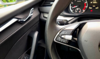 SKODA Octavia  | FWD (przód) | Manualna | 150 KM | Biały full