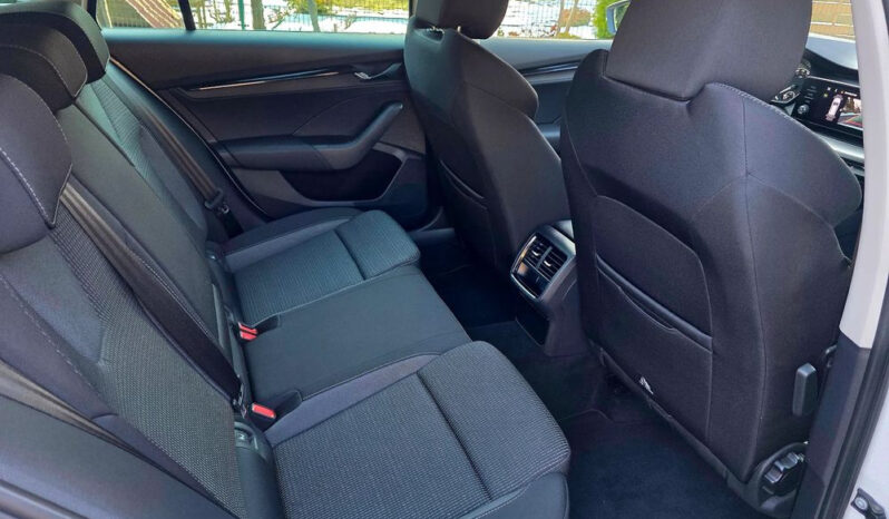 SKODA Octavia  | FWD (przód) | Manualna | 150 KM | Biały full