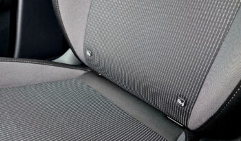 SKODA Octavia  | FWD (przód) | Manualna | 150 KM | Biały full