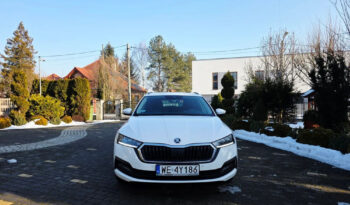 SKODA Octavia  | FWD (przód) | Manualna | 150 KM | Biały full