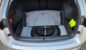 SKODA Octavia  | FWD (przód) | Automatyczna | 150 KM | Srebrny full