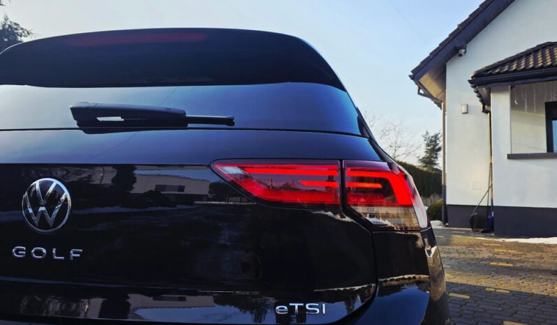 VOLKSWAGEN Golf  | FWD (przód) | Automatyczna | 130 KM | Czarny full