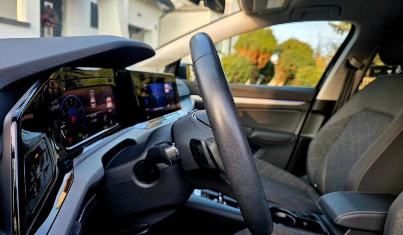 VOLKSWAGEN Golf  | FWD (przód) | Automatyczna | 130 KM | Czarny full