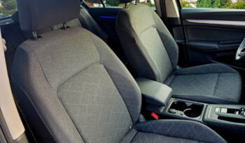 VOLKSWAGEN Golf  | FWD (przód) | Automatyczna | 130 KM | Czarny full