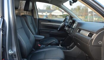 MITSUBISHI Outlander  | 4×4 (doł. automatycznie) | Automatyczna | 150 KM | Szary full