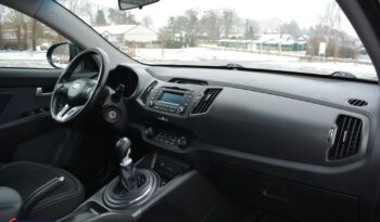 KIA Sportage  | FWD (przód) | Manualna | 115 KM | Czarny full