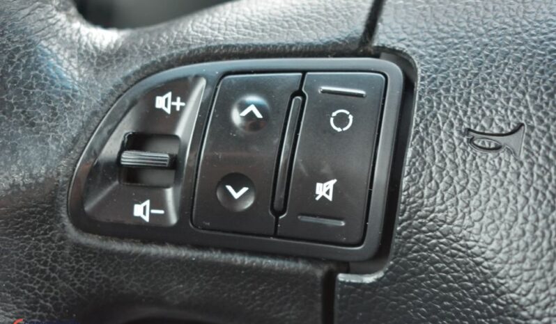 KIA Sportage  | FWD (przód) | Manualna | 115 KM | Czarny full