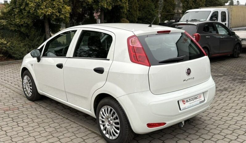 FIAT Punto  | FWD (przód) | Manualna | 69 KM | Biały full