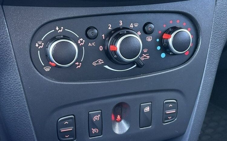 DACIA Sandero Stepway  | FWD (przód) | Manualna | 90 KM | Szary full