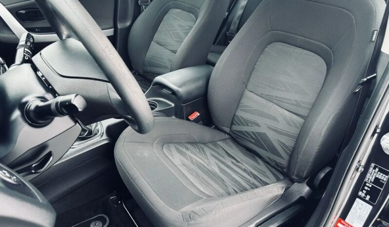 KIA Ceed  | FWD (przód) | Manualna | 100 KM | Czarny full