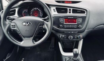 KIA Ceed  | FWD (przód) | Manualna | 100 KM | Czarny full
