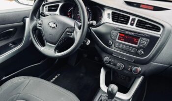KIA Ceed  | FWD (przód) | Manualna | 100 KM | Czarny full