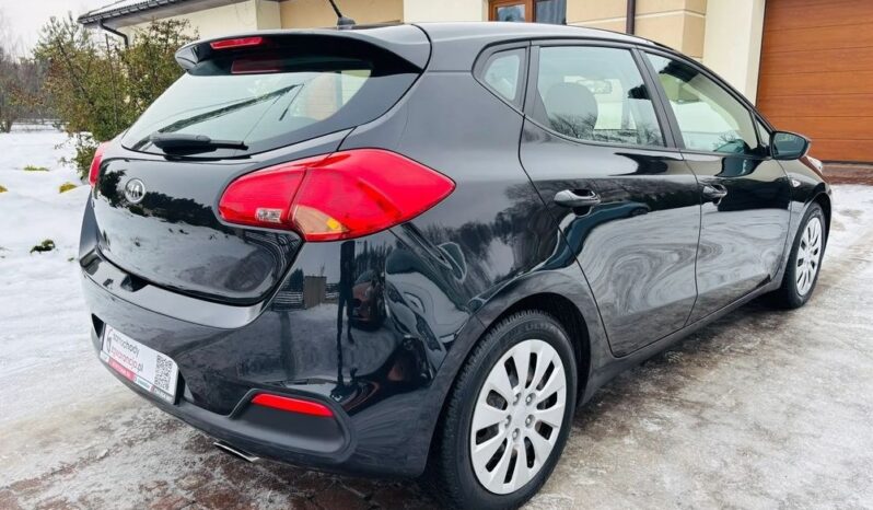 KIA Ceed  | FWD (przód) | Manualna | 100 KM | Czarny full