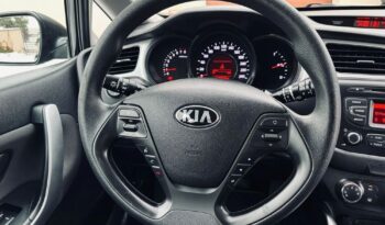 KIA Ceed  | FWD (przód) | Manualna | 100 KM | Czarny full