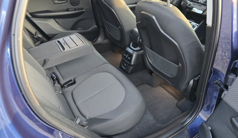 BMW 2 Seria Grand Tourer | FWD (przód) | Manualna | 136 KM | Granatowy full