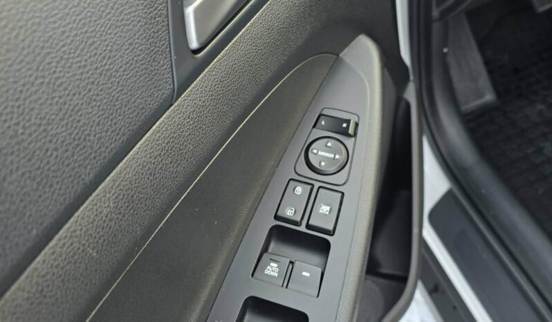 Hyundai | 2018 | 1591cm3 | 93638 km full