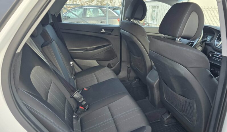 Hyundai | 2018 | 1591cm3 | 93638 km full