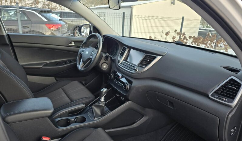 Hyundai | 2018 | 1591cm3 | 93638 km full