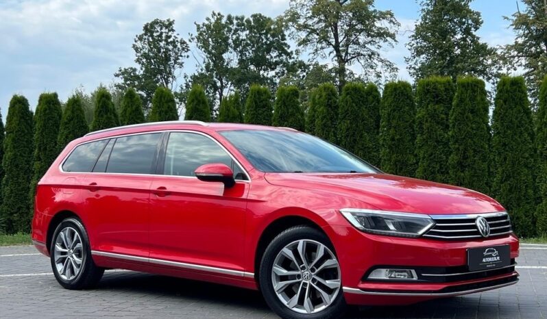 VOLKSWAGEN   Passat     190 KM    Automatyczna    FWD (przód)    Czerwony full