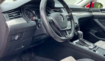 VOLKSWAGEN   Passat     190 KM    Automatyczna    FWD (przód)    Czerwony full
