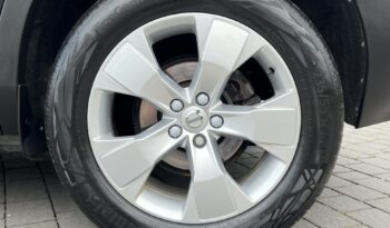 VOLVO   XC 40    150 KM    Automatyczna    FWD (przód)    Czarny full