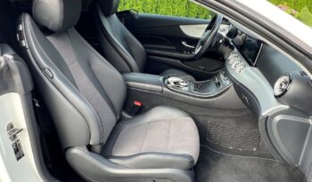 MERCEDES-BENZ   Klasa E    194 KM    Automatyczna    RWD (tył)    Biały full