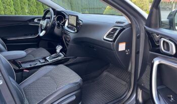 KIA   XCeed     204 KM    Automatyczna    FWD (przód)    Szary full
