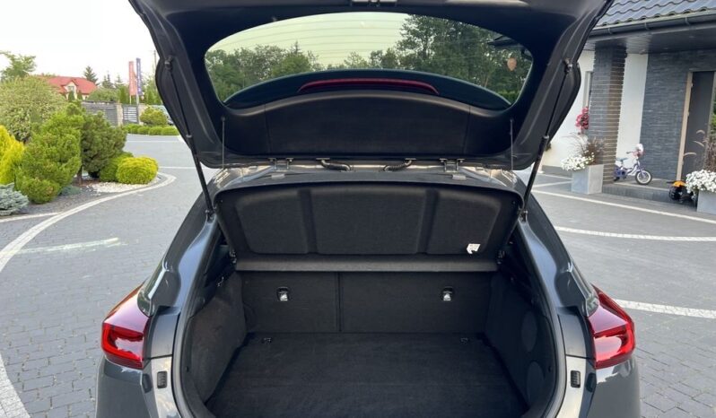 KIA   XCeed     204 KM    Automatyczna    FWD (przód)    Szary full