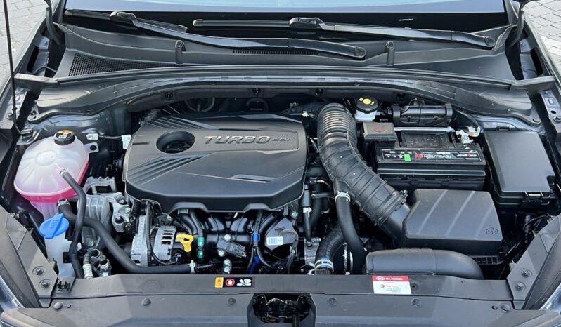 KIA   XCeed     204 KM    Automatyczna    FWD (przód)    Szary full