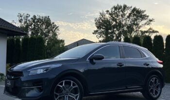 KIA   XCeed     204 KM    Automatyczna    FWD (przód)    Szary full