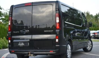 RENAULT   Trafic     121 KM    Manualna    FWD (przód)    Czarny full