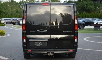 RENAULT   Trafic     121 KM    Manualna    FWD (przód)    Czarny full