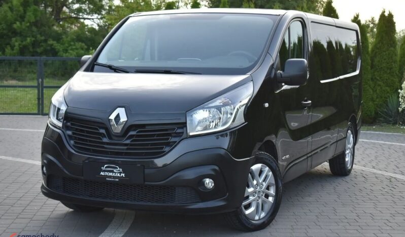 RENAULT   Trafic     121 KM    Manualna    FWD (przód)    Czarny full