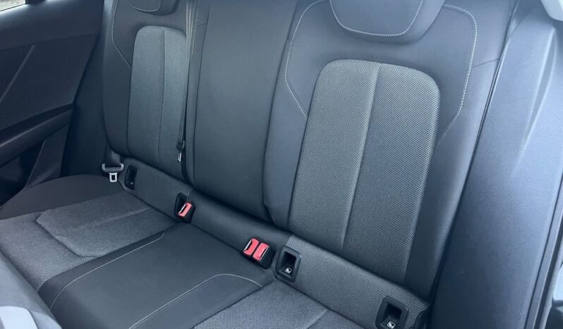 AUDI   Q2     150 KM    Automatyczna    4×4 (doł. automatycznie)    Czarny full