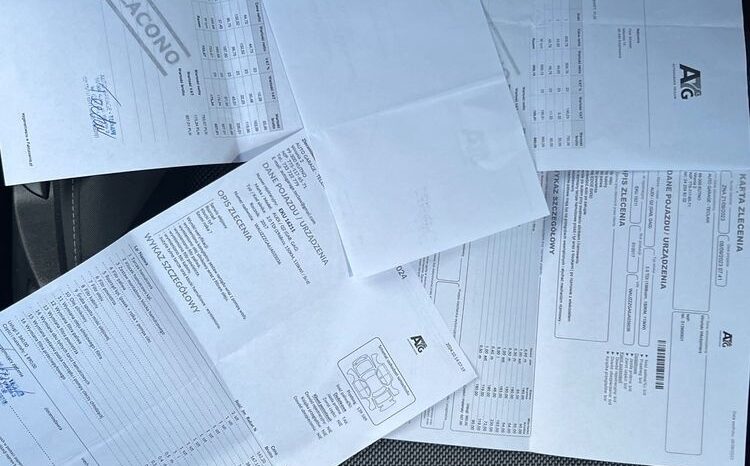 AUDI   Q2     150 KM    Automatyczna    4×4 (doł. automatycznie)    Czarny full