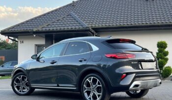 KIA   XCeed     204 KM    Automatyczna    FWD (przód)    Szary full